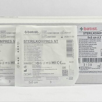 Kompres włókninowy jałowy 4W 5*5cm a'3szt-120szt